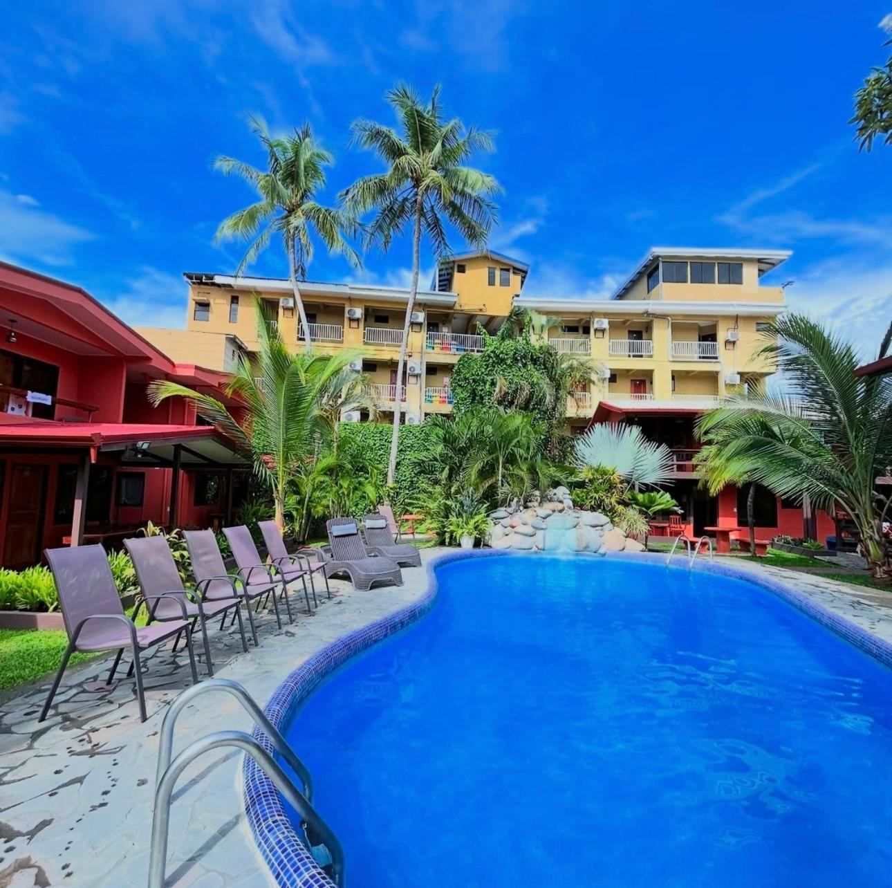 Hotel Los Ranchos Jaco Exterior photo